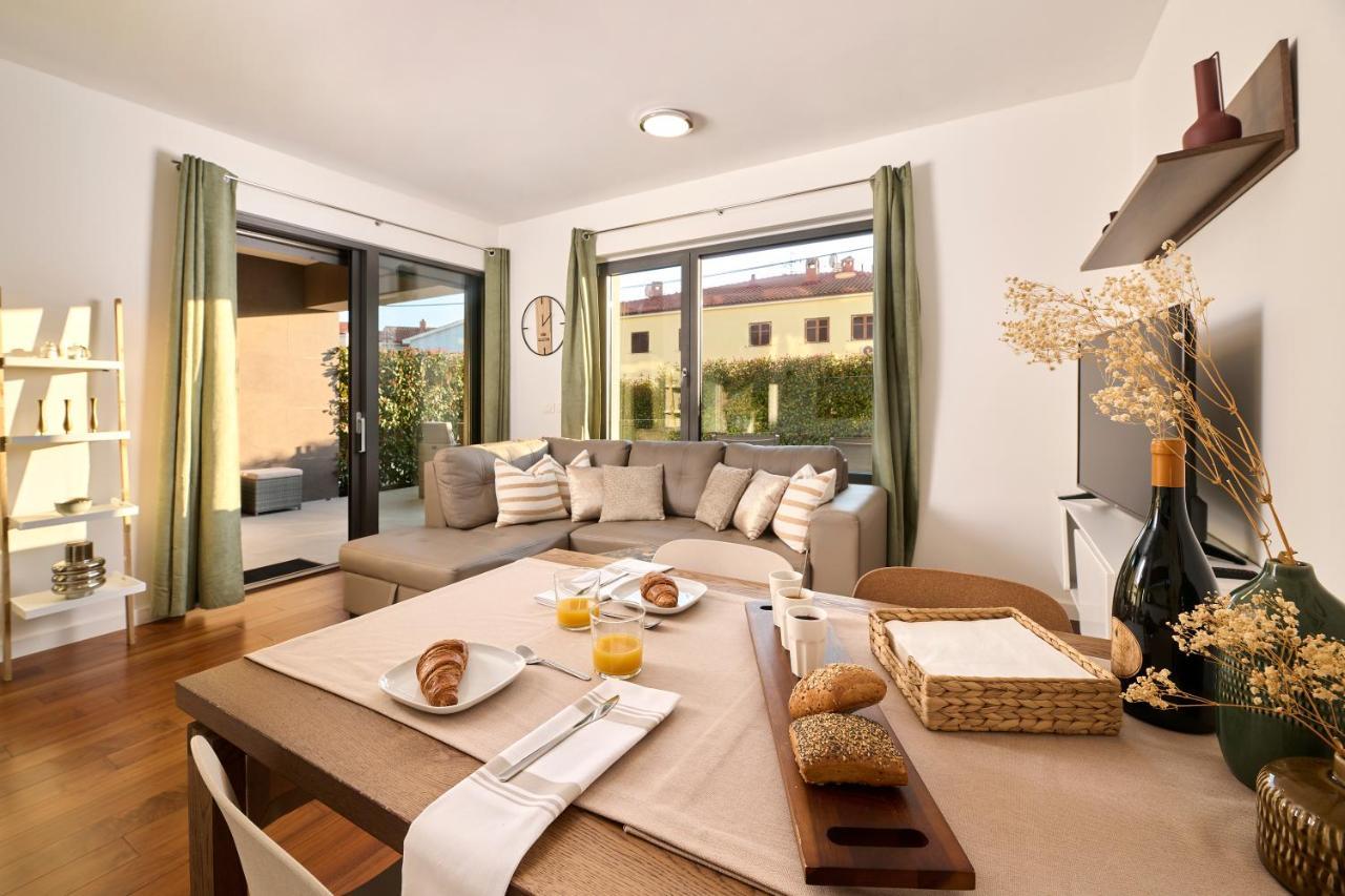 Brand New 1 Bedroom Apartment With Backyard Near The Beach! Пореч Екстериор снимка